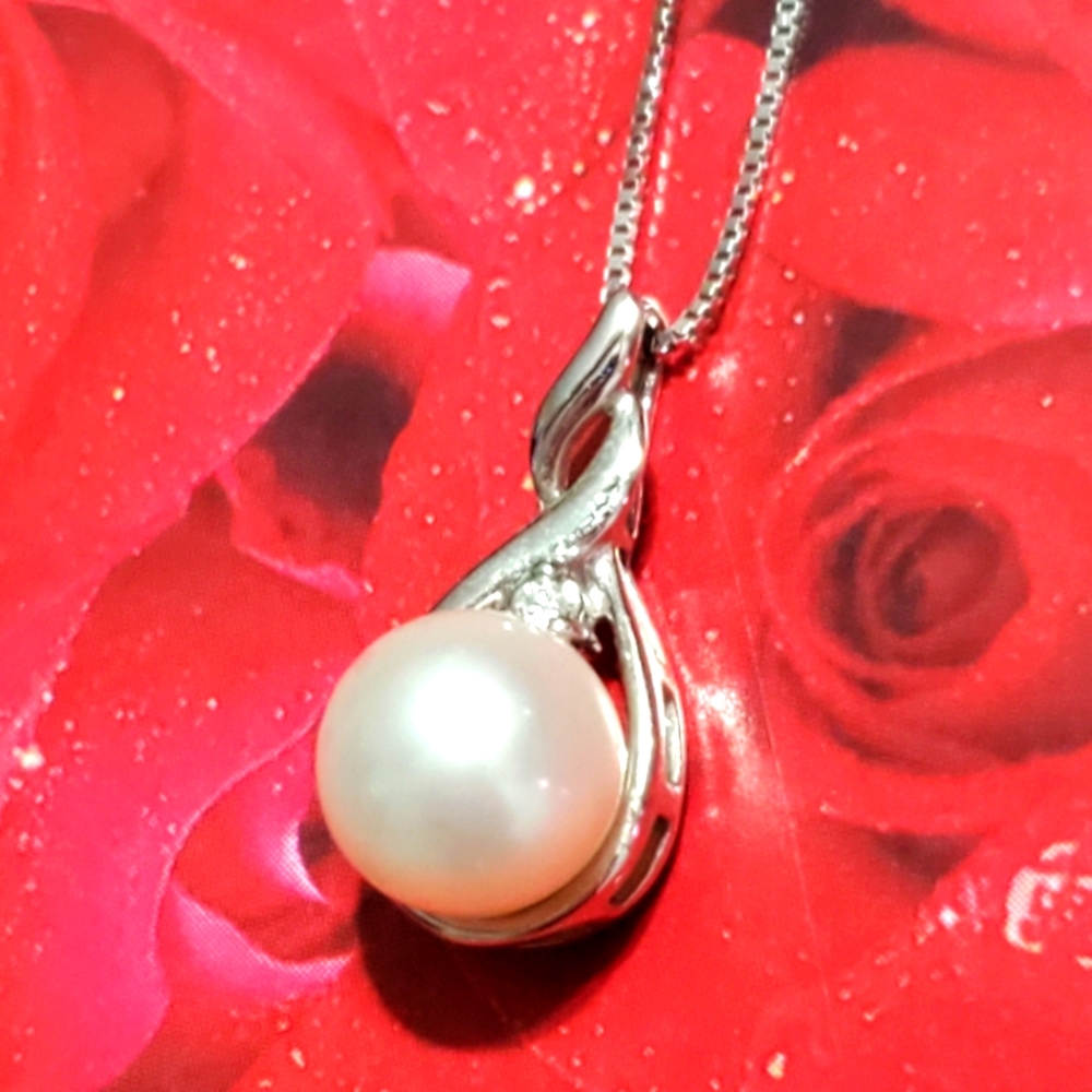 14K White Gold Fortunoff Pearl Pendant Necklace